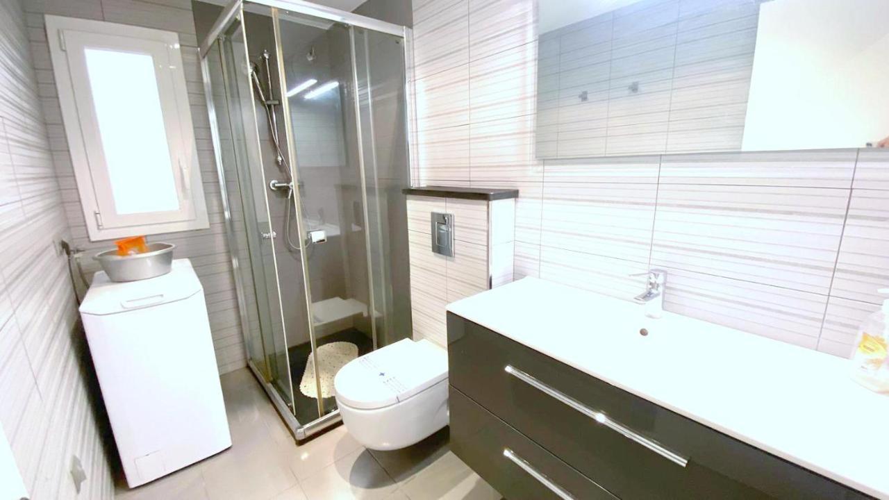 Rhode 1b Apartment