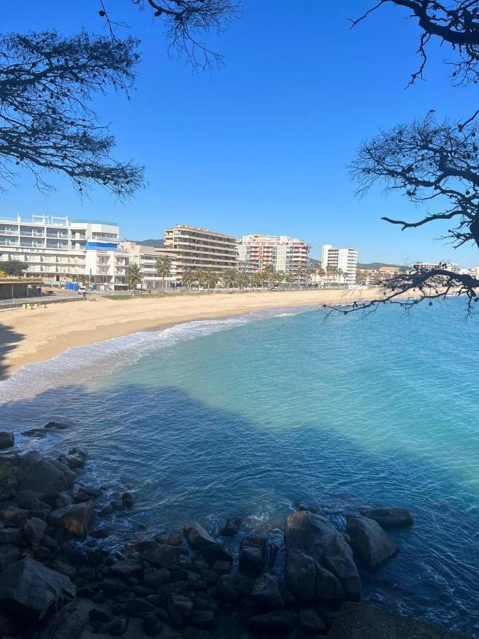 Apartamento La Casa Linda Con Terraza Y Vistas Al Mar Calonge (Catalonia)