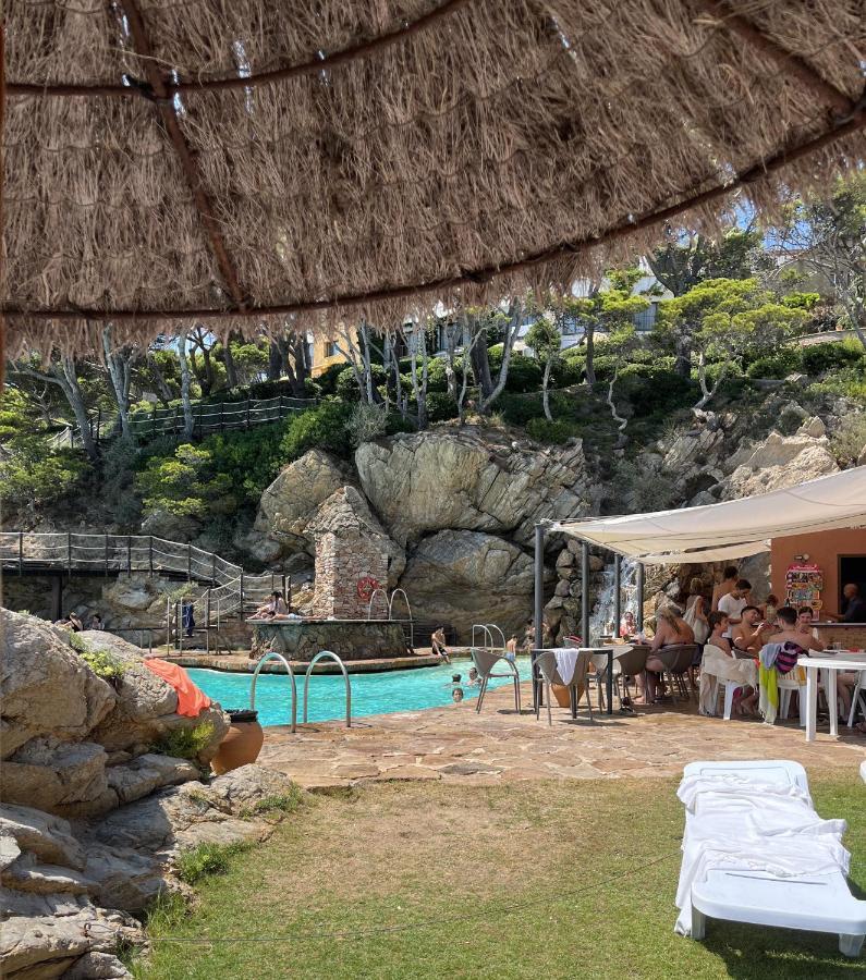 Apartamento Con Playa Y Vistas En La Costa Brava Apartamento