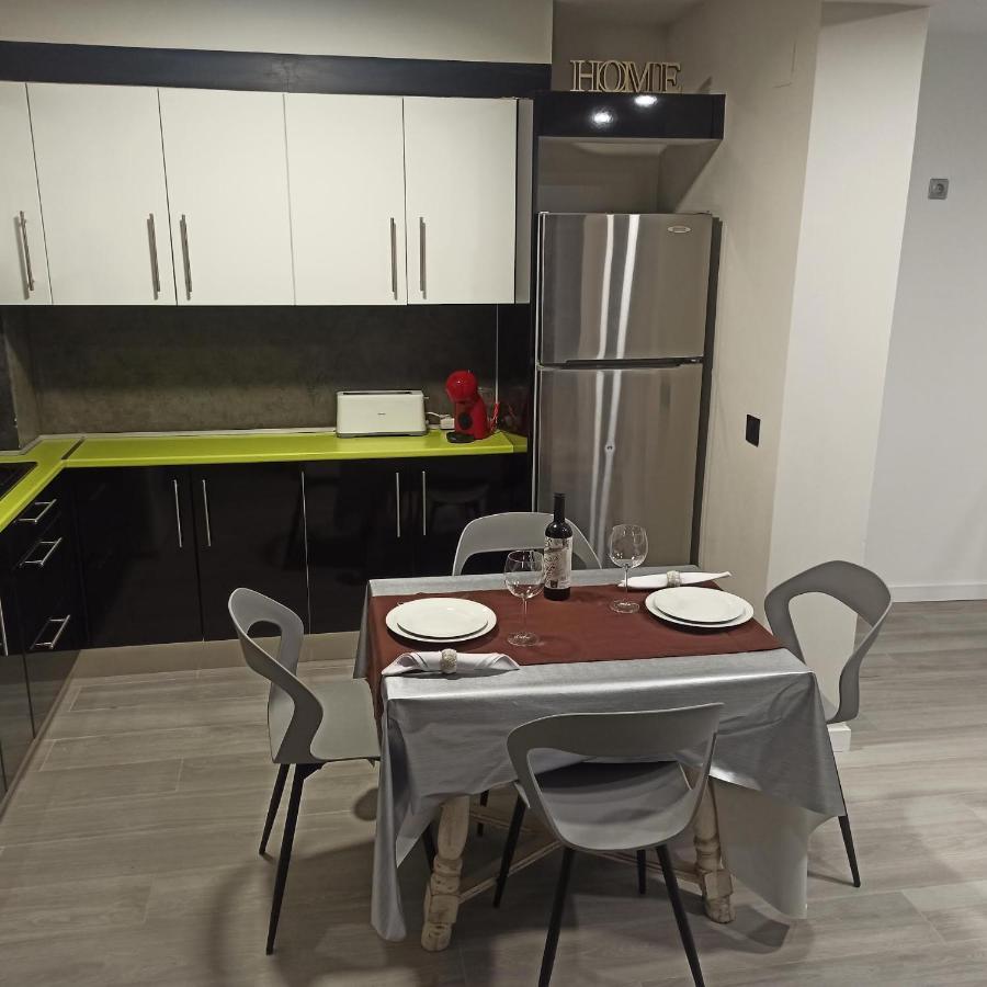 Romantico, Acogedor Y Moderno. Empuriabrava