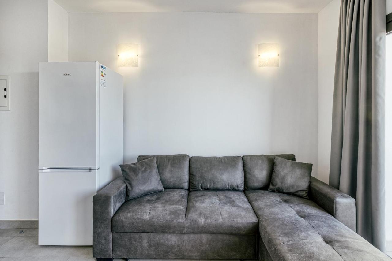 Apartment Giuliano Superior 4 Personas Empuriabrava