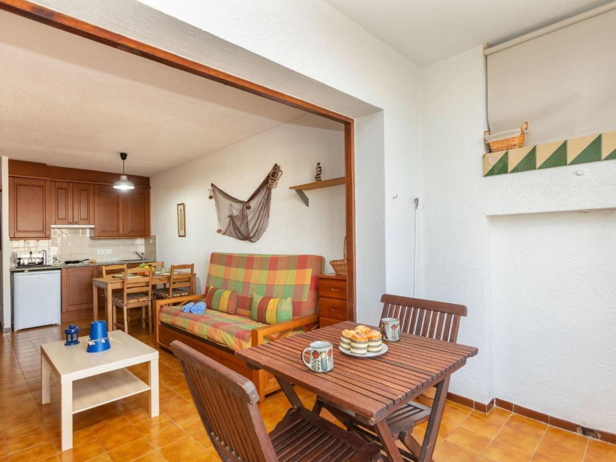 Poble Amarres Ii By Interhome * L' Escala