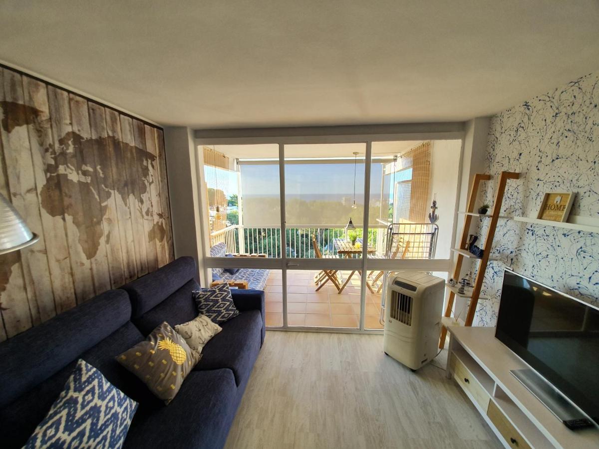 Romantic With Sea Views In *