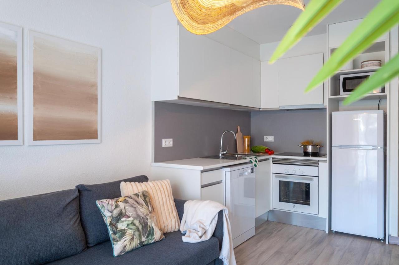 Con Terraza Cerca De La Playa By Insidehome * Empuriabrava