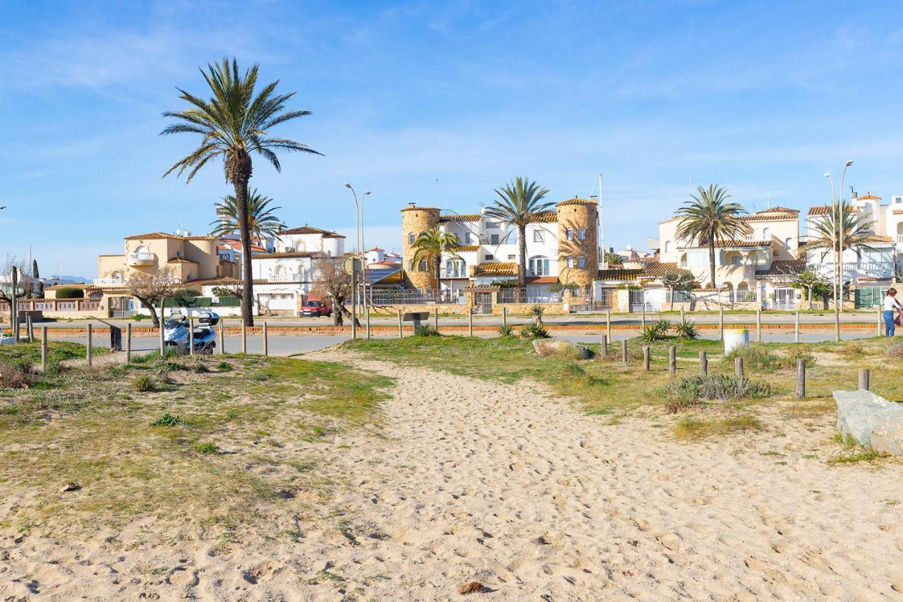 Rnet - Piscina Port Primer *