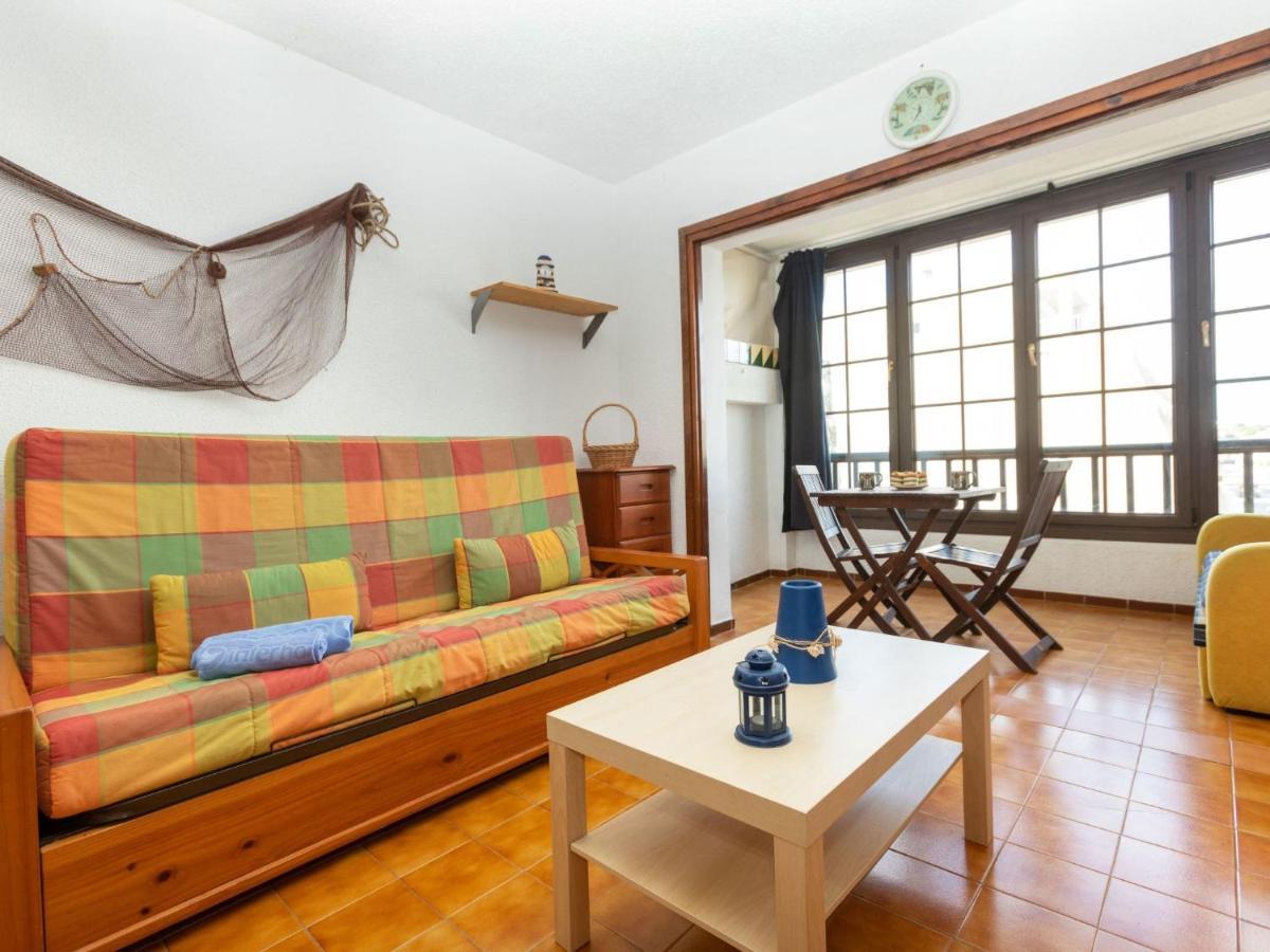 Apartamento Poble Amarres Ii By Interhome L' Escala