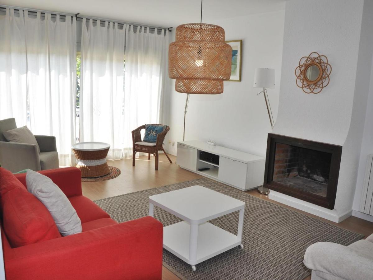 Costabravasi Apartamento *