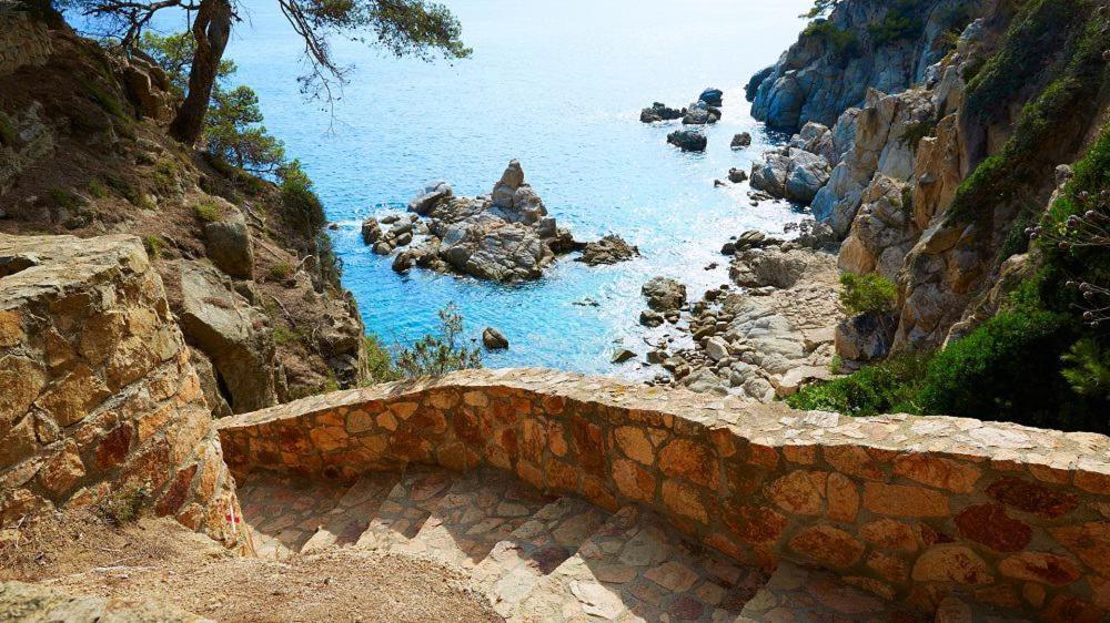 Ar Easy Niu D'or Lloret de Mar