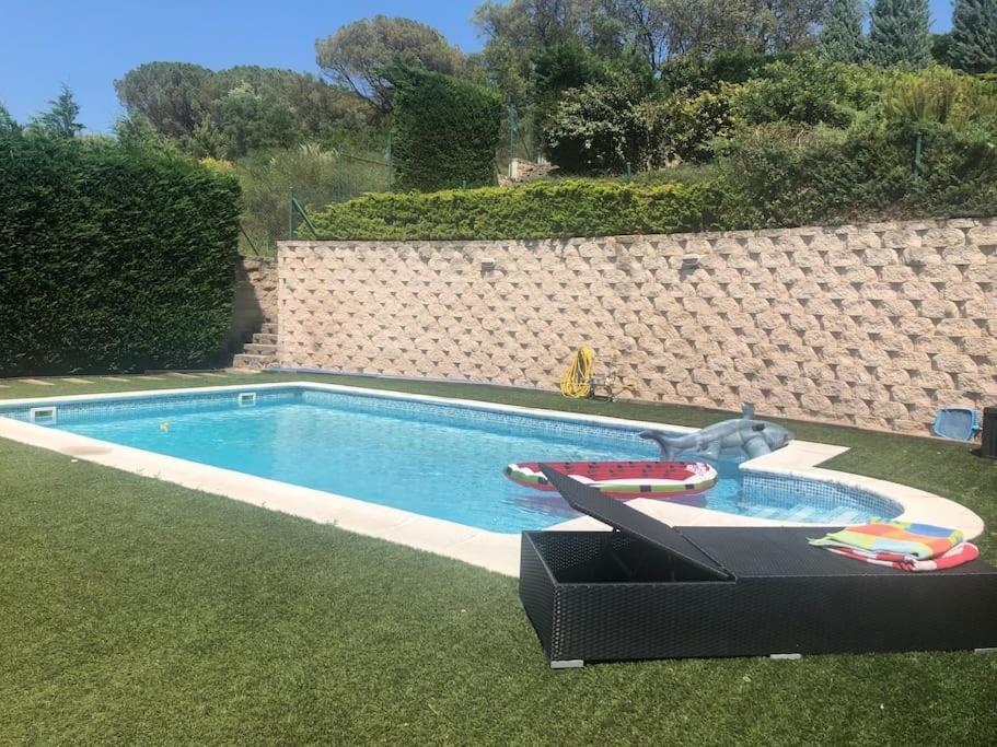 Detached House With Pool Nearby Girona Villa
