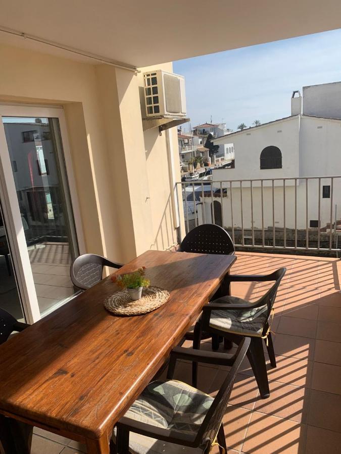 Waterside - Two Bedroom * Empuriabrava