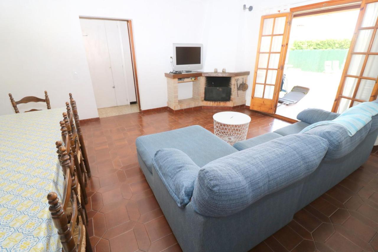 Peni 168a - Belle Maison Avec Piscine Holiday home