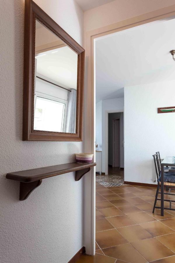 Apartment Primerisima Linea De Mar. Hutg 038644-53 *