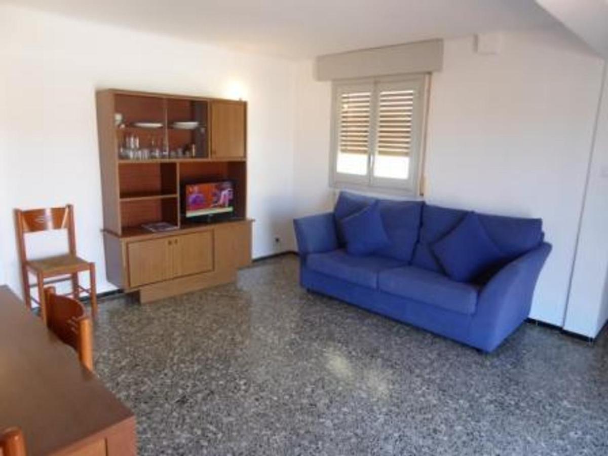 Atico Con Gran Terraza, A 100m De La Playa Del Port De Llanca, Con Wifi, Tv Y Cocina Renovada - Es-228-31 Llançà