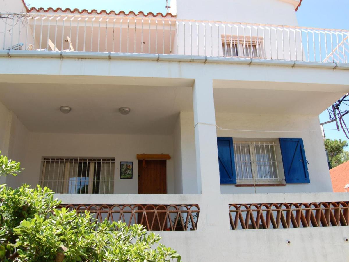 Apartamento Con Terraza, Parking Y Jardin, A 300m De La Playa - Es-228-40 Llançà
