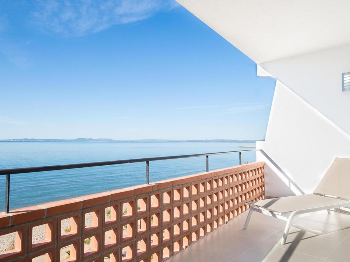 Moderno, Renovado Y Soleado Con Vistas Panoramicas Al Mar En Primera Linea De Playa - Es-228-100 Apartamento