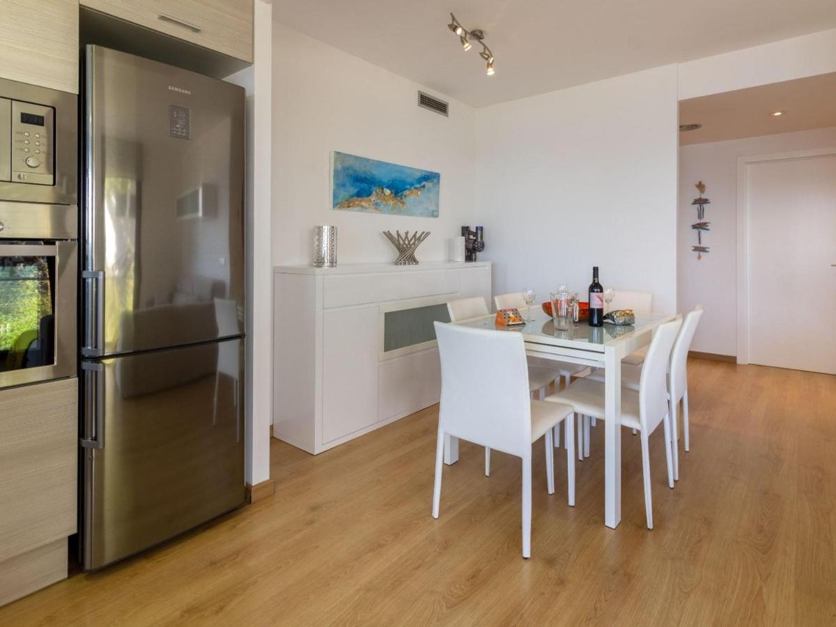 De Lujo Frente Al Mar En Playa De La Tonyines, 3 Habitaciones, Terraza, Garaje Y Mas - Es-228-127 Apartamento Llançà