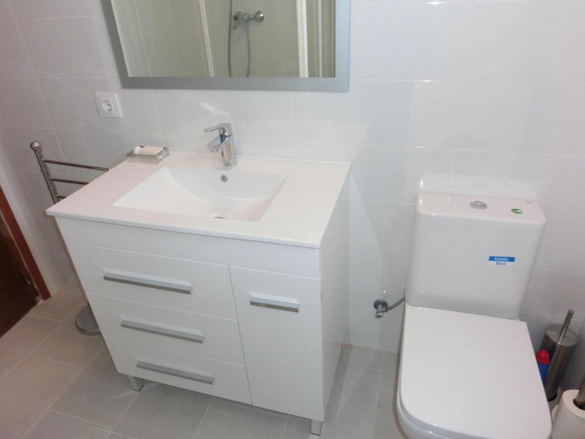 Apartamento Atico Renovado Y Luminoso Con 2 Terrazas, Cerca De La Playa Y Paseo Maritimo, Parking Y Wifi Inclus - Es-228-47 *