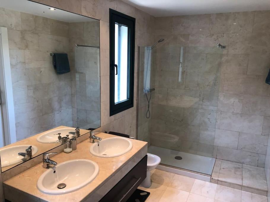 Detached House With Pool Nearby Girona * Sant Julia de Ramis