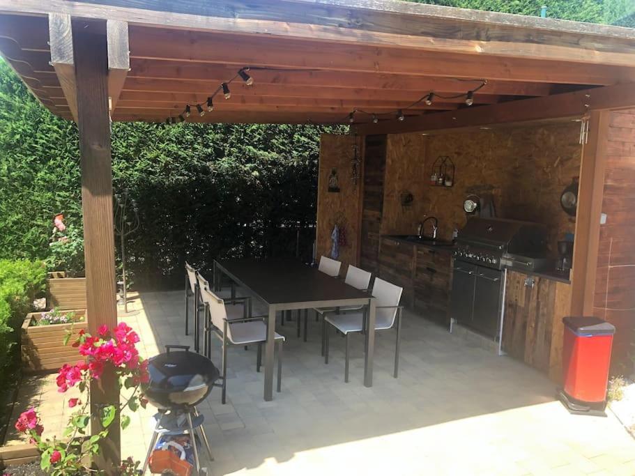 Villa Detached House With Pool Nearby Girona *