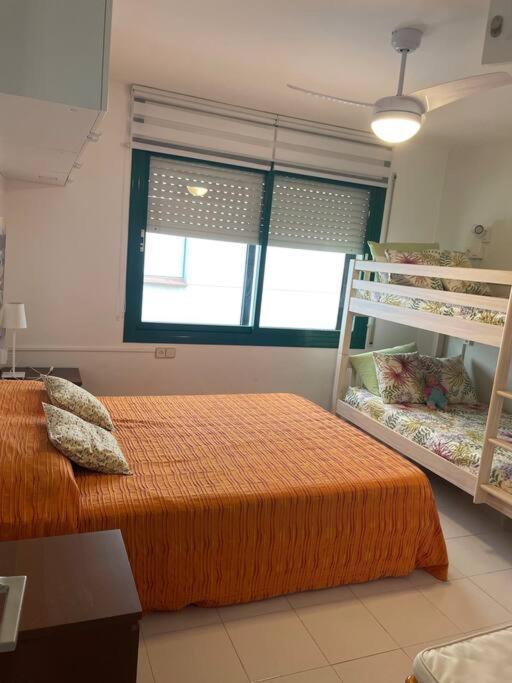 Apartamento Con Piscina En Llançà
