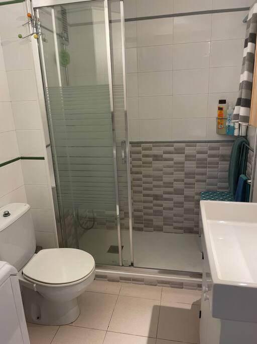 Con Piscina En Apartamento *