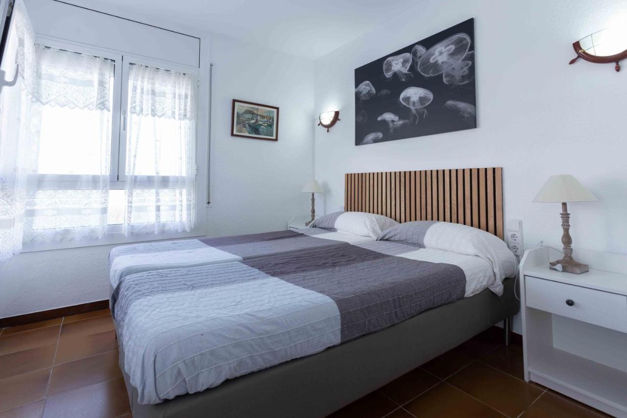 Primerisima Linea De Mar. Hutg 038644-53