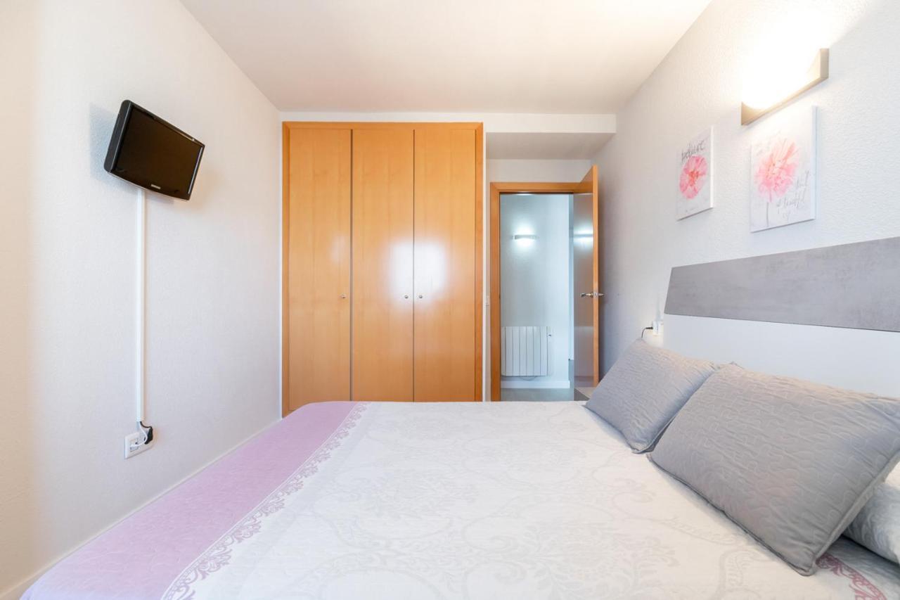 Apartamento Con Terraza Y Vista Piscina