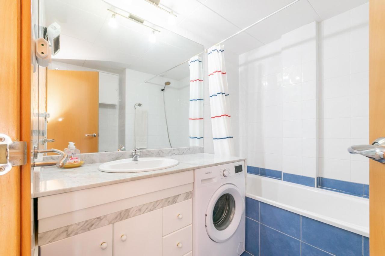 Apartamento Con Terraza Y Vista Piscina Apartment Roses