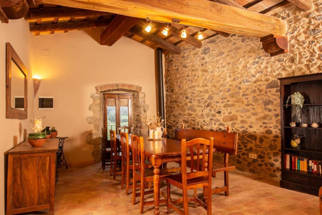 Country house En Con Piscina
