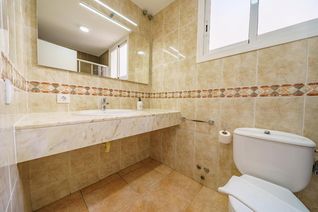 Ar Easy Europa Sun * Blanes