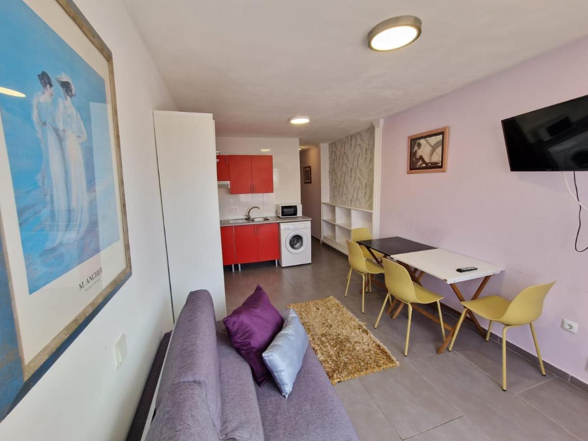 Estudio Violet * Empuriabrava