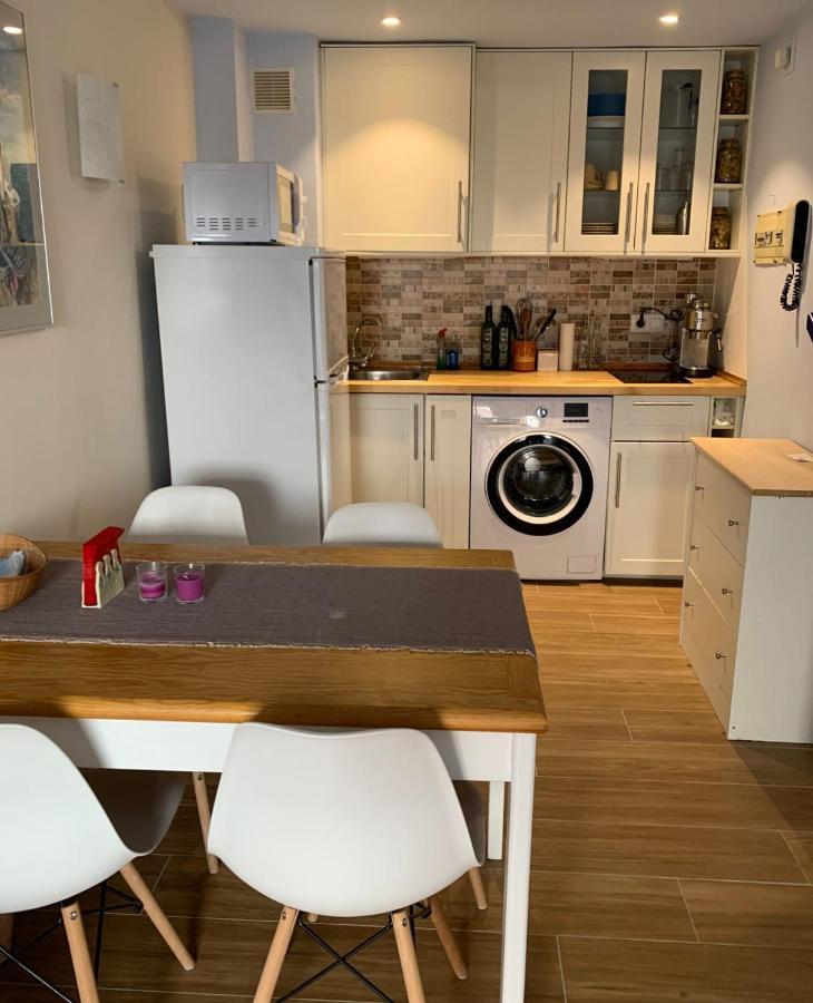 Apartamento Cosy In L Escala, 7 Mins Walk To The Closest Beach, Riells
