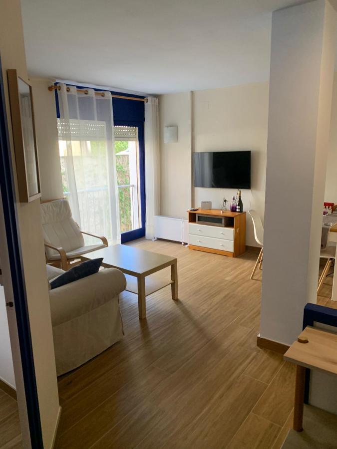 Cosy In L Escala, 7 Mins Walk To The Closest Beach, Riells * L' Escala