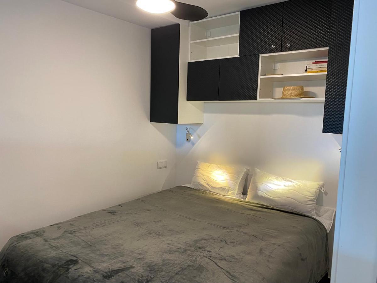 Apartment Per Parelles Reformat Amb Piscina