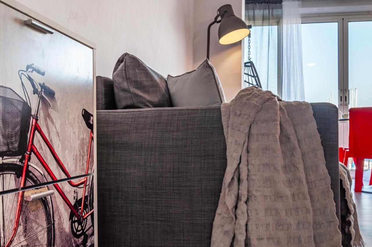 Estudio En 1ª Linea Con Vistas Al Puerto Deportivo By Insidehome Apartamento *