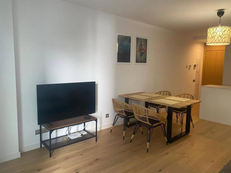 Apartamento Piso Lujo De La Playa Lloret. *