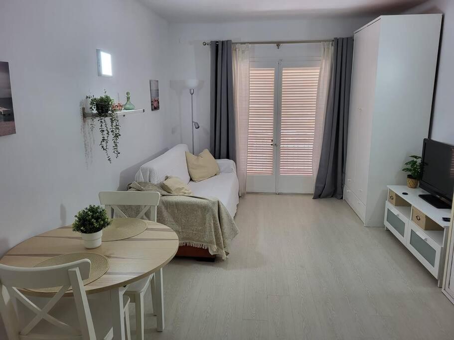 Apartamento A 100 M De La Playa!