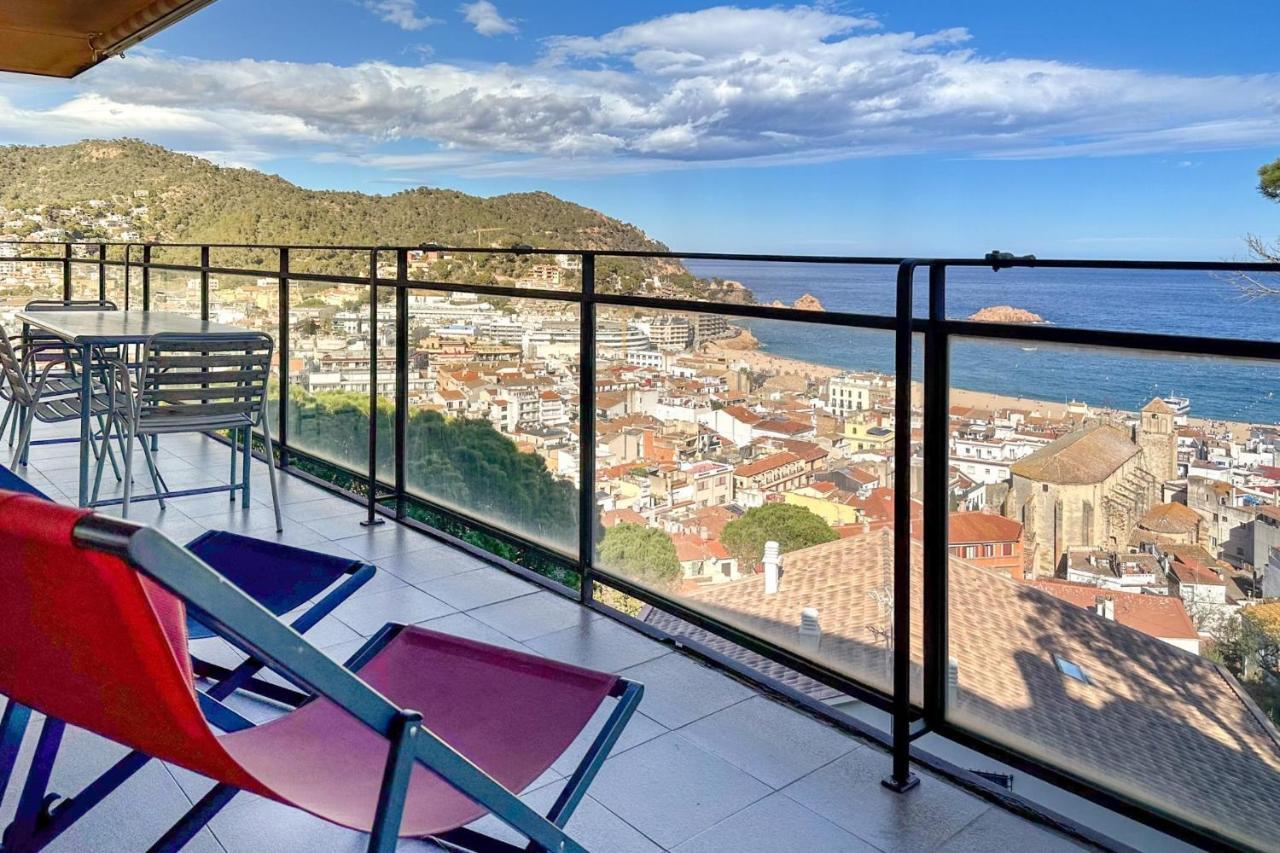 Pool And Sea Views With 1 Parking Space Tossa de Mar