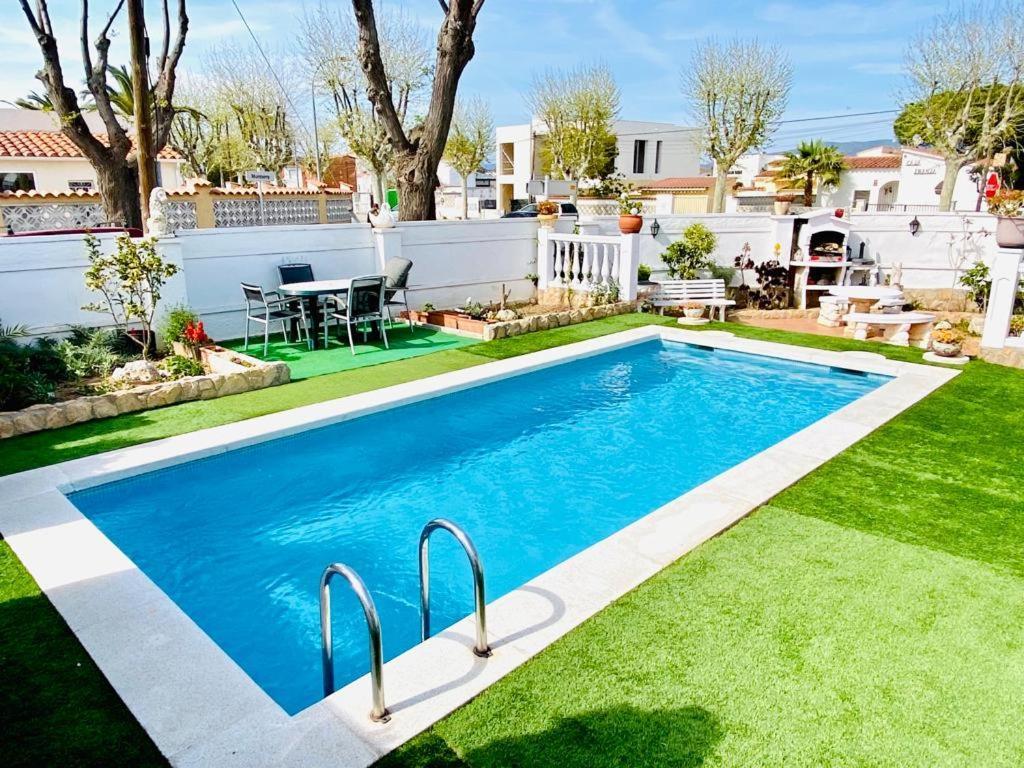 Сasa de vacaciones Britholydays Ampuriabrava