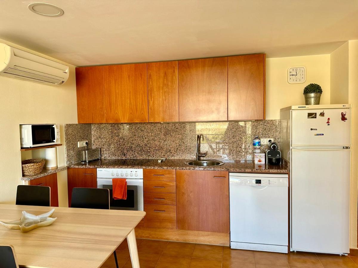 New! Con Piscina Y Balcón A 2 Minutos De La Playa. Wi-fi Apartamento *