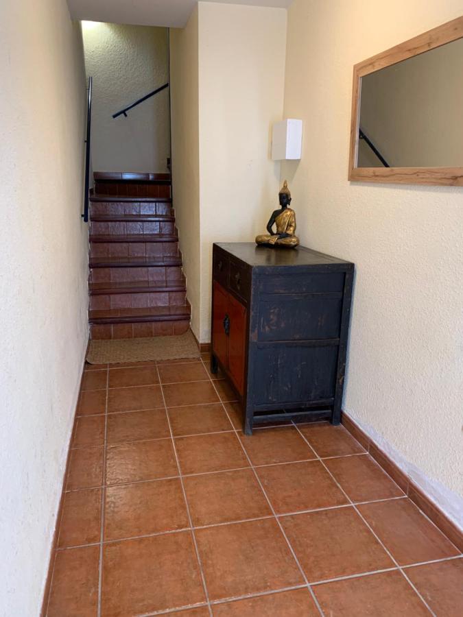 Centrica Con Aire Acondicionado Bano Privado Nevera Cadaqués