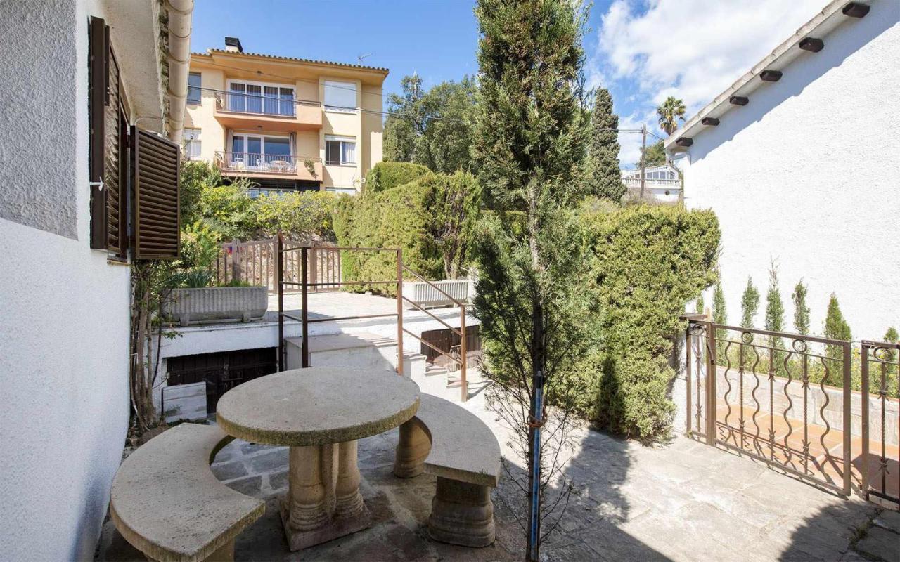 Homestay Con Piscina Comunitaria Y Parking27