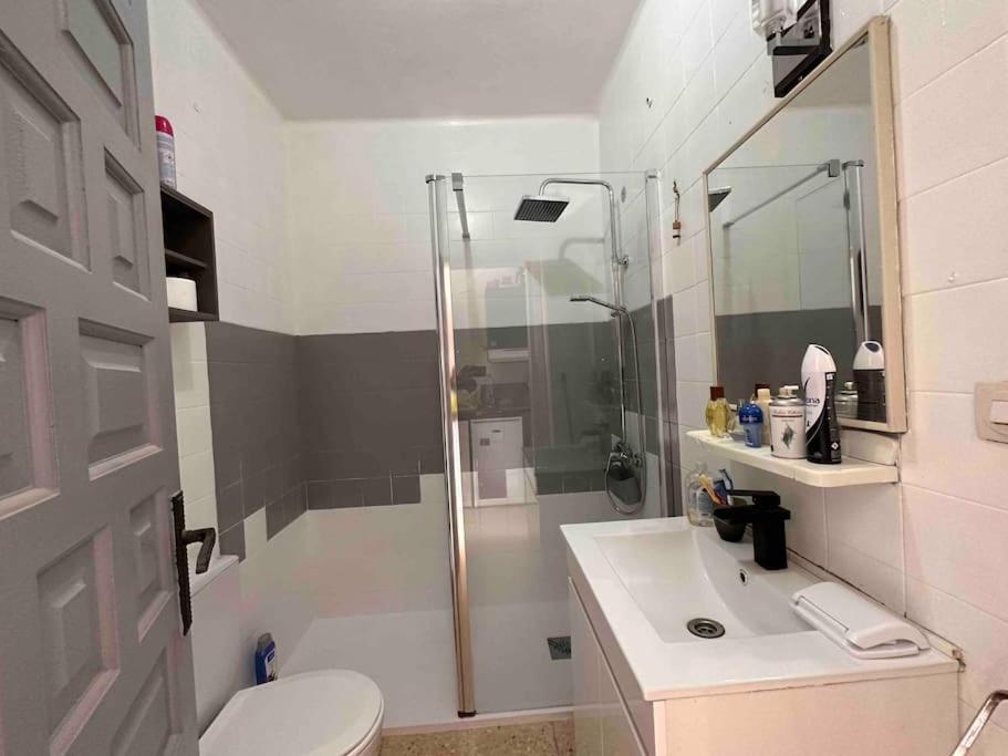 Empuriabrava, T2 Avec Piscine, Terrasse, Barbecue Apartamento *