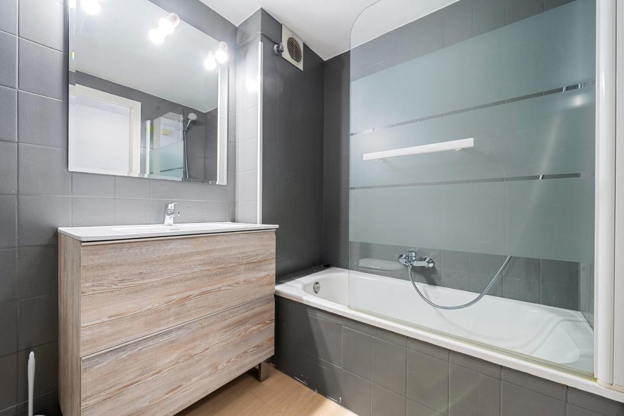 Hauzify I Casals Apartamento *