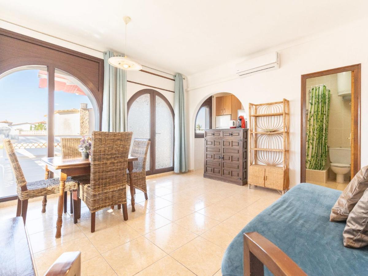 Melrose Place-3 By Interhome Ampuriabrava