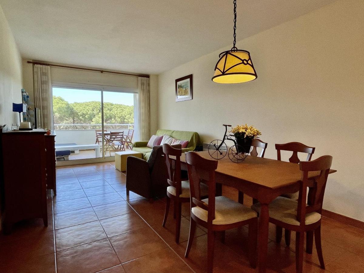 Mar F 304 Apartment *