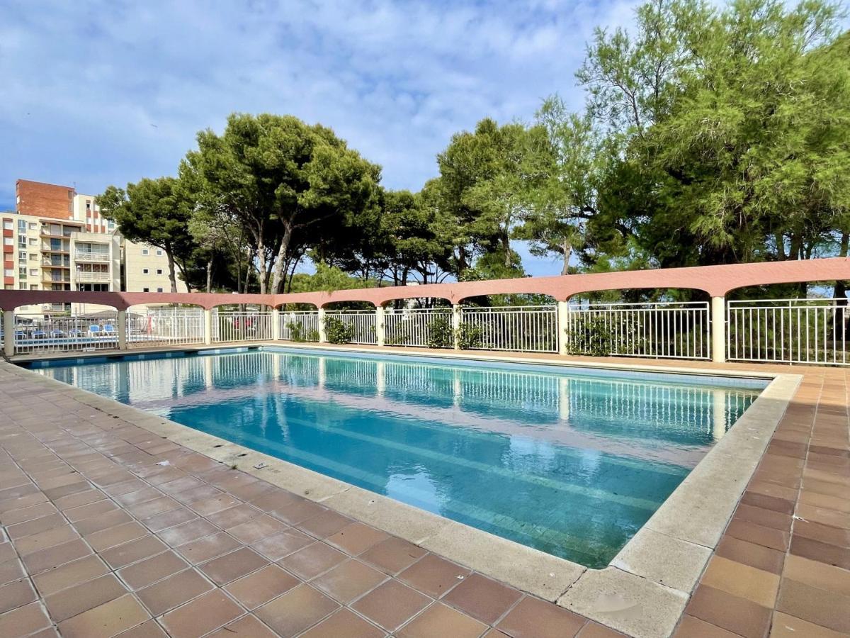 Apartamento Salles 33