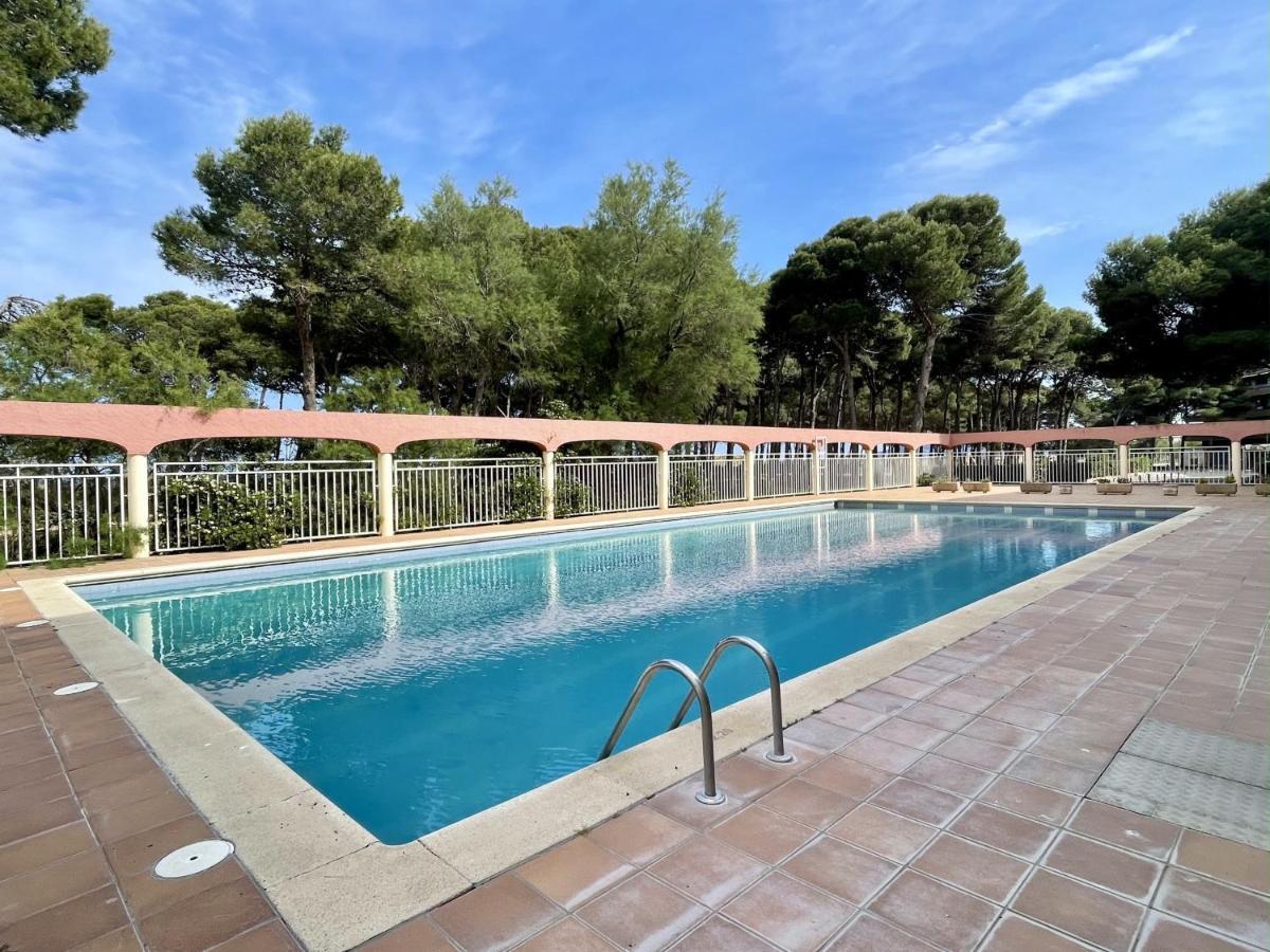 Salles 33 Apartamento *
