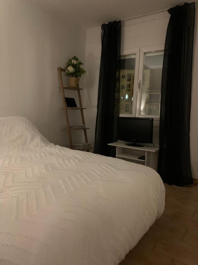 Rocamaura B 5/4 Apartment