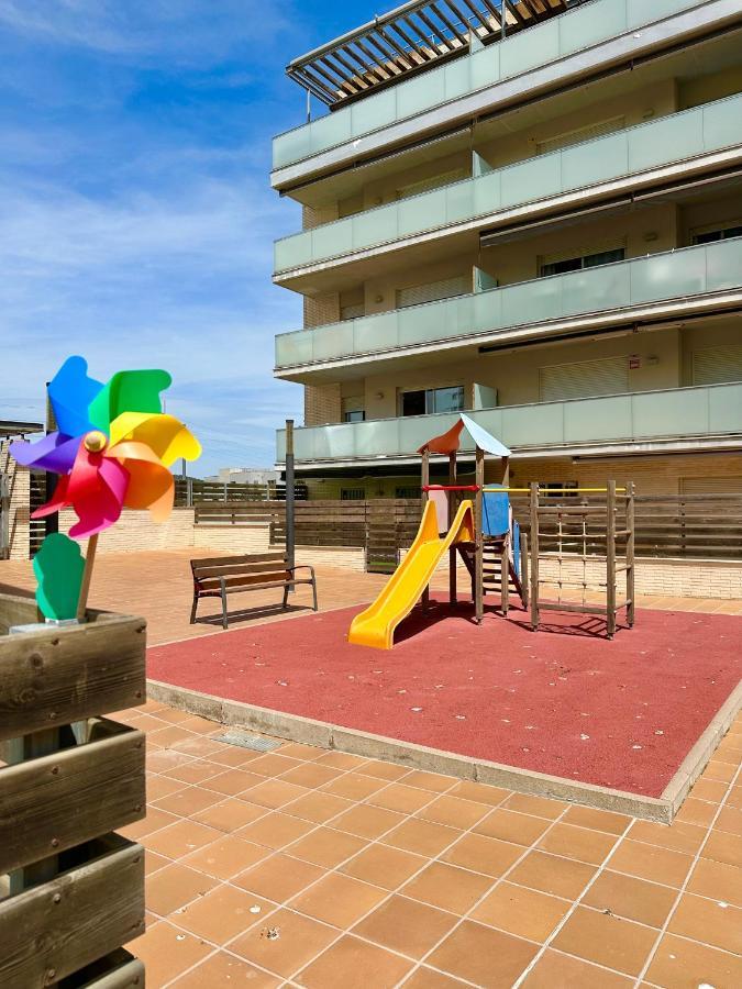 New! Con 2 Piscinas, Parque Infantil, A 1 Min De La Playa